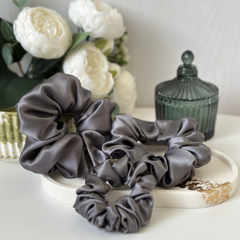 Zīda matu gumija t.pelēka (Nr 37)