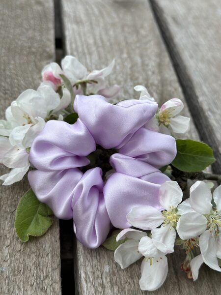 Zīda matu gumija lavandas (Nr 01)